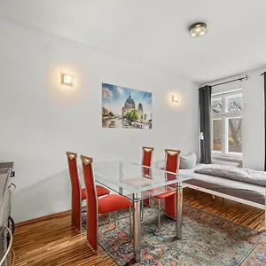 Apartment Budget Am Fernsehturm, Berlin